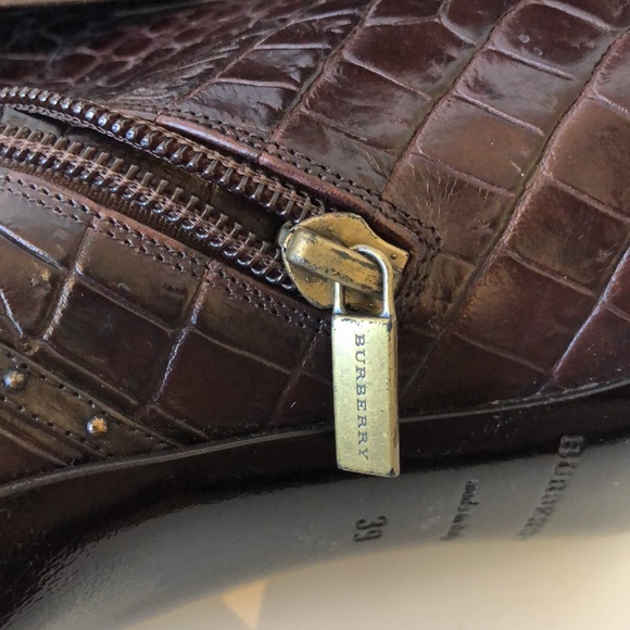 Burberry crocodile heeled boots AUTHENTIC - Picture 6 of 9